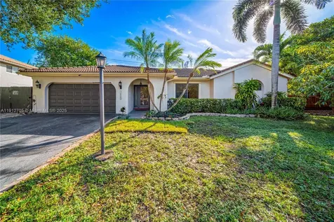14811 Archerhall Street Davie FL 33331