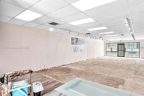 10114 S Military Trail Boynton Beach FL 33436