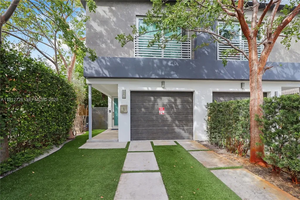 3461 SW 25th Street #A Miami FL 33133