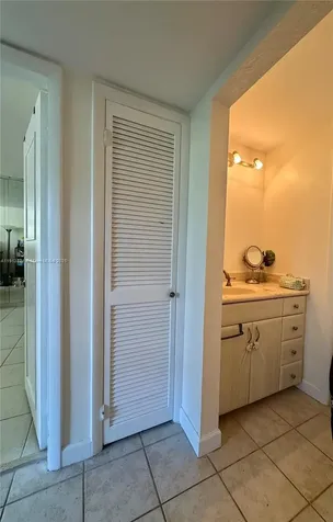 16518 NE 26th Avenue North Miami Beach FL 33160