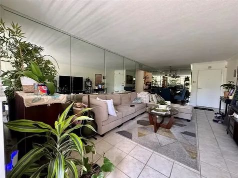 16518 NE 26th Avenue North Miami Beach FL 33160