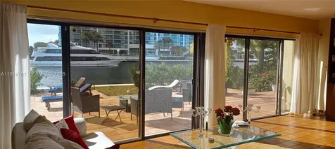 363 Centre Island Golden Beach FL 33160