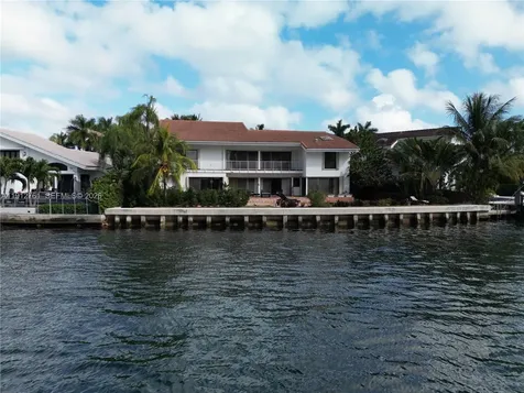363 Centre Island Golden Beach FL 33160