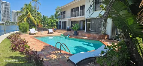 363 Centre Island Golden Beach FL 33160