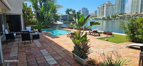 363 Centre Island Golden Beach FL 33160