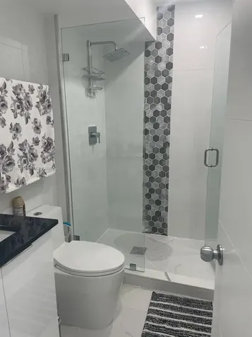 20400 W Country Club Drive Aventura FL 33180