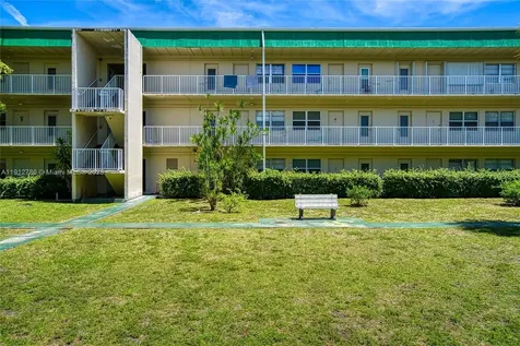 1420 Atlantic Shores Boulevard Hallandale Beach FL 33009
