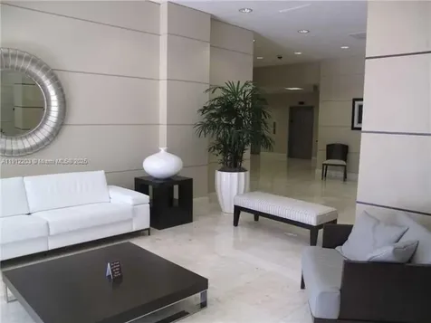 19380 Collins Avenue Sunny Isles Beach FL 33160