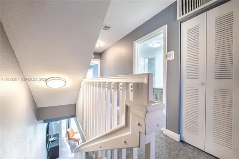 2040 NE 167th Street North Miami Beach FL 33162