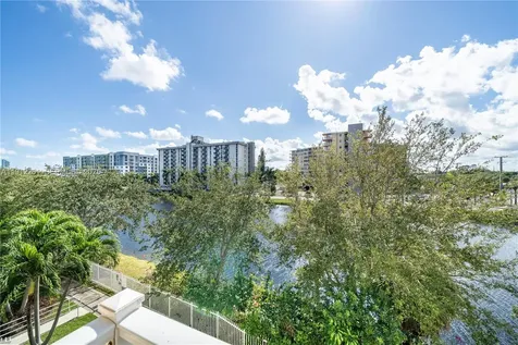 2040 NE 167th Street North Miami Beach FL 33162