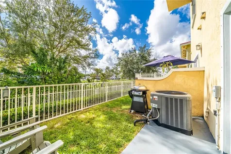 2040 NE 167th Street North Miami Beach FL 33162