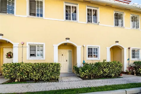 2040 NE 167th Street North Miami Beach FL 33162