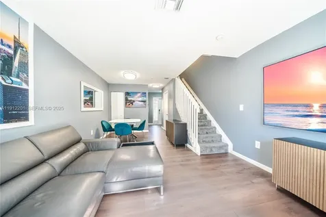 2040 NE 167th Street North Miami Beach FL 33162