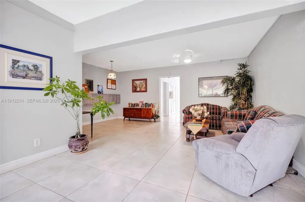 1943 Monroe Street Hollywood FL 33020