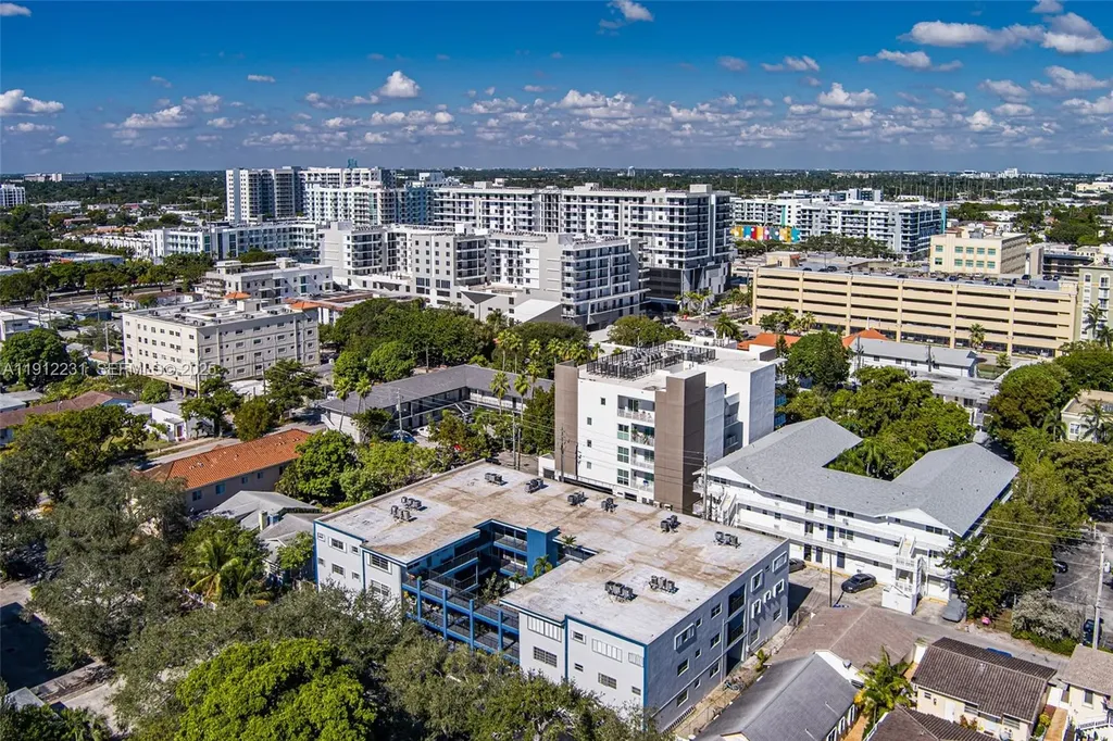 1943 Monroe Street Hollywood FL 33020