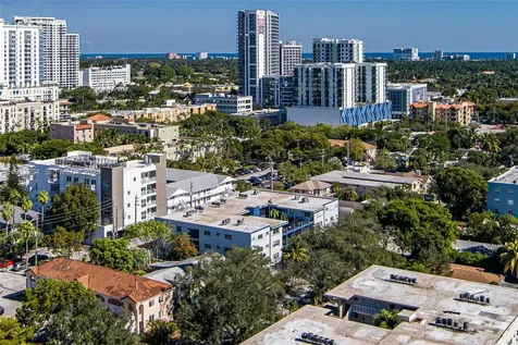 1943 Monroe Street Hollywood FL 33020