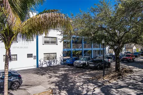 1943 Monroe Street Hollywood FL 33020