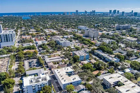 1943 Monroe Street Hollywood FL 33020