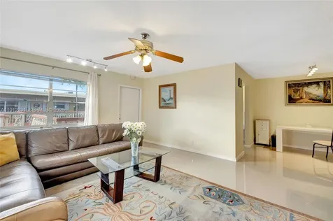1943 Monroe Street Hollywood FL 33020