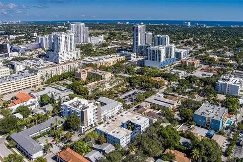 1943 Monroe Street Hollywood FL 33020