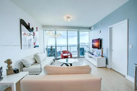 888 Biscayne Boulevard Miami FL 33132
