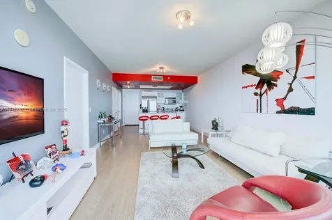 888 Biscayne Boulevard Miami FL 33132