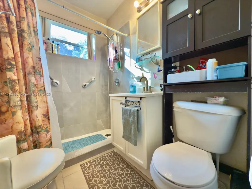 6137 Garfield Street Hollywood FL 33024