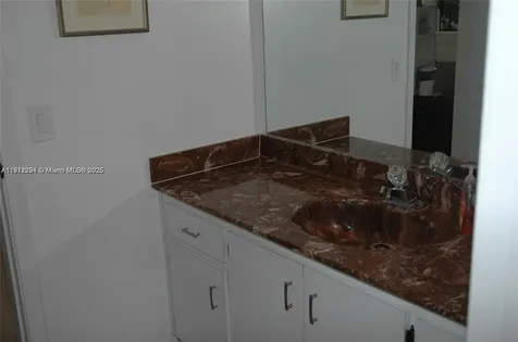 3571 Inverrary Drive Lauderhill FL 33319