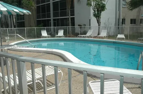 3571 Inverrary Drive Lauderhill FL 33319