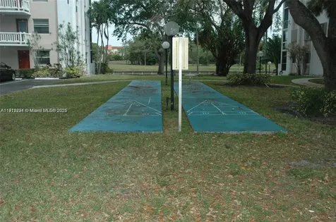 3571 Inverrary Drive Lauderhill FL 33319