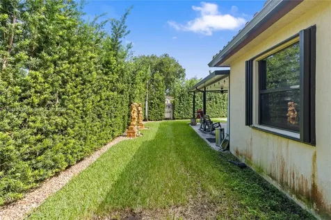 11711 SW 251st Street Homestead FL 33032