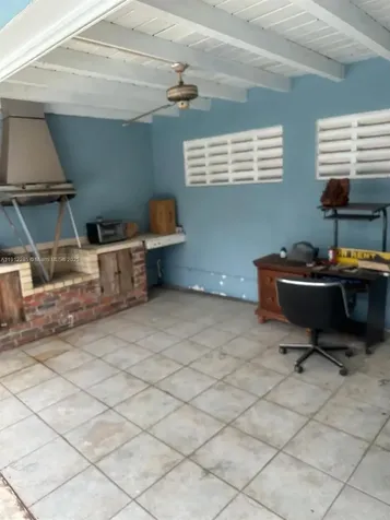 8835 NE 9th Court Miami FL 33138