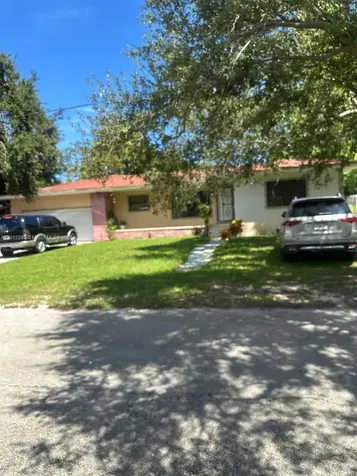 8835 NE 9th Court Miami FL 33138