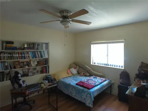 8835 NE 9th Court Miami FL 33138
