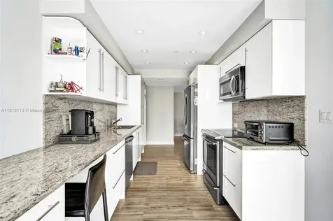 3000 Island Boulevard Aventura FL 33160