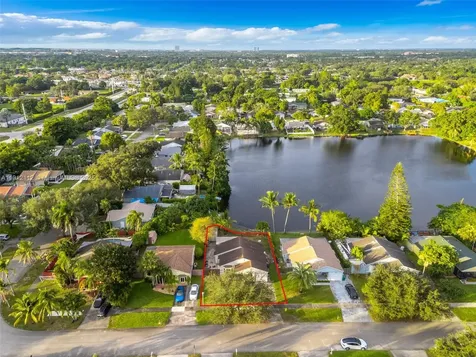 12911 SW 17th Place Davie FL 33325