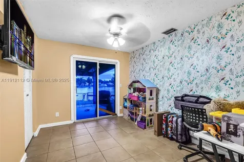 12911 SW 17th Place Davie FL 33325