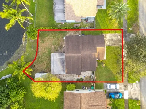 12911 SW 17th Place Davie FL 33325