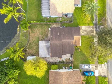 12911 SW 17th Place Davie FL 33325