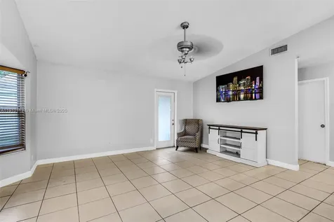 12911 SW 17th Place Davie FL 33325