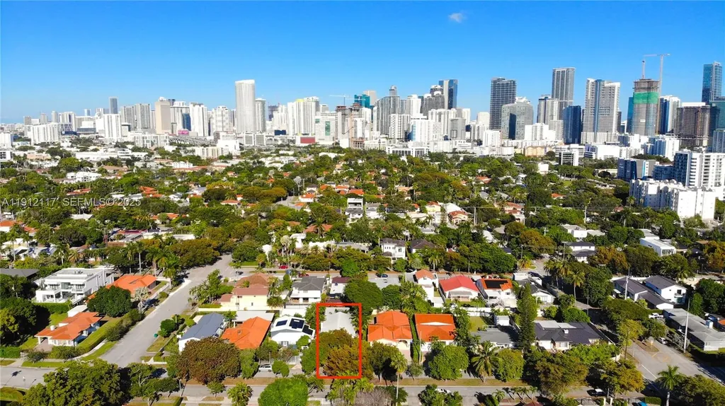 445 SW 24th Road Miami FL 33129