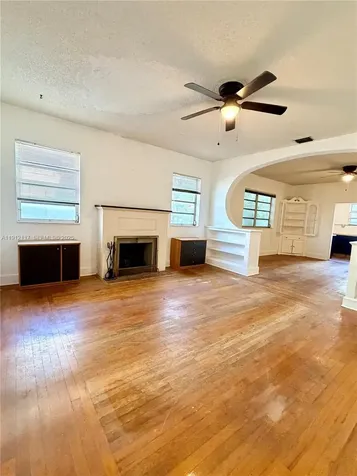 445 SW 24th Road Miami FL 33129