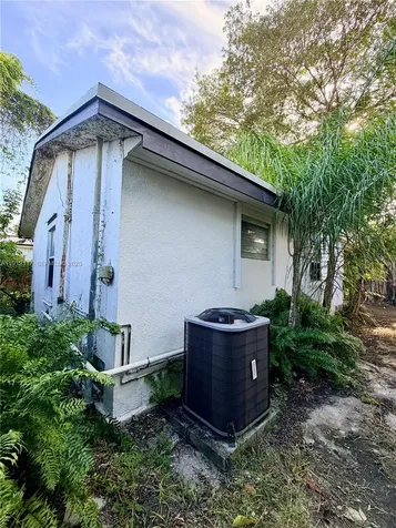 445 SW 24th Road Miami FL 33129