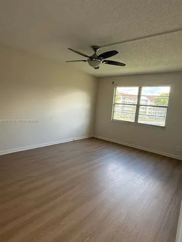 1401 SW 128th Terrace Pembroke Pines FL 33027