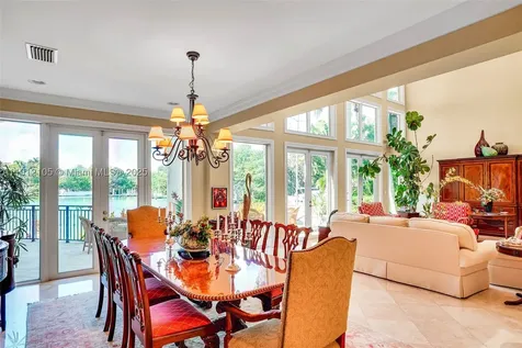 550 Harbor Drive Key Biscayne FL 33149