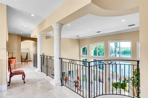 550 Harbor Drive Key Biscayne FL 33149