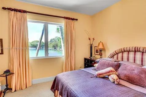 550 Harbor Drive Key Biscayne FL 33149