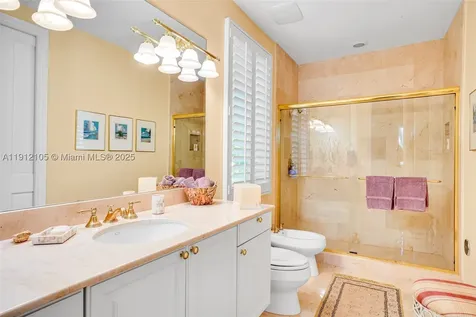 550 Harbor Drive Key Biscayne FL 33149