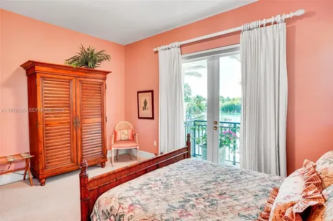 550 Harbor Drive Key Biscayne FL 33149