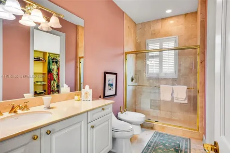 550 Harbor Drive Key Biscayne FL 33149
